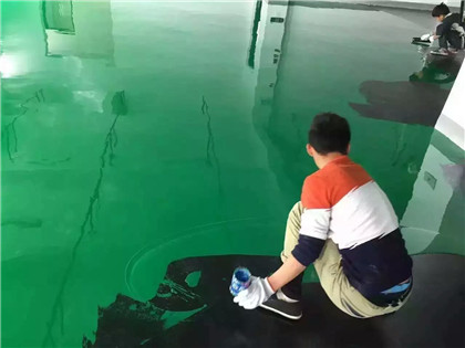 昭苏下面给你一份环氧地坪漆施工的完整流程